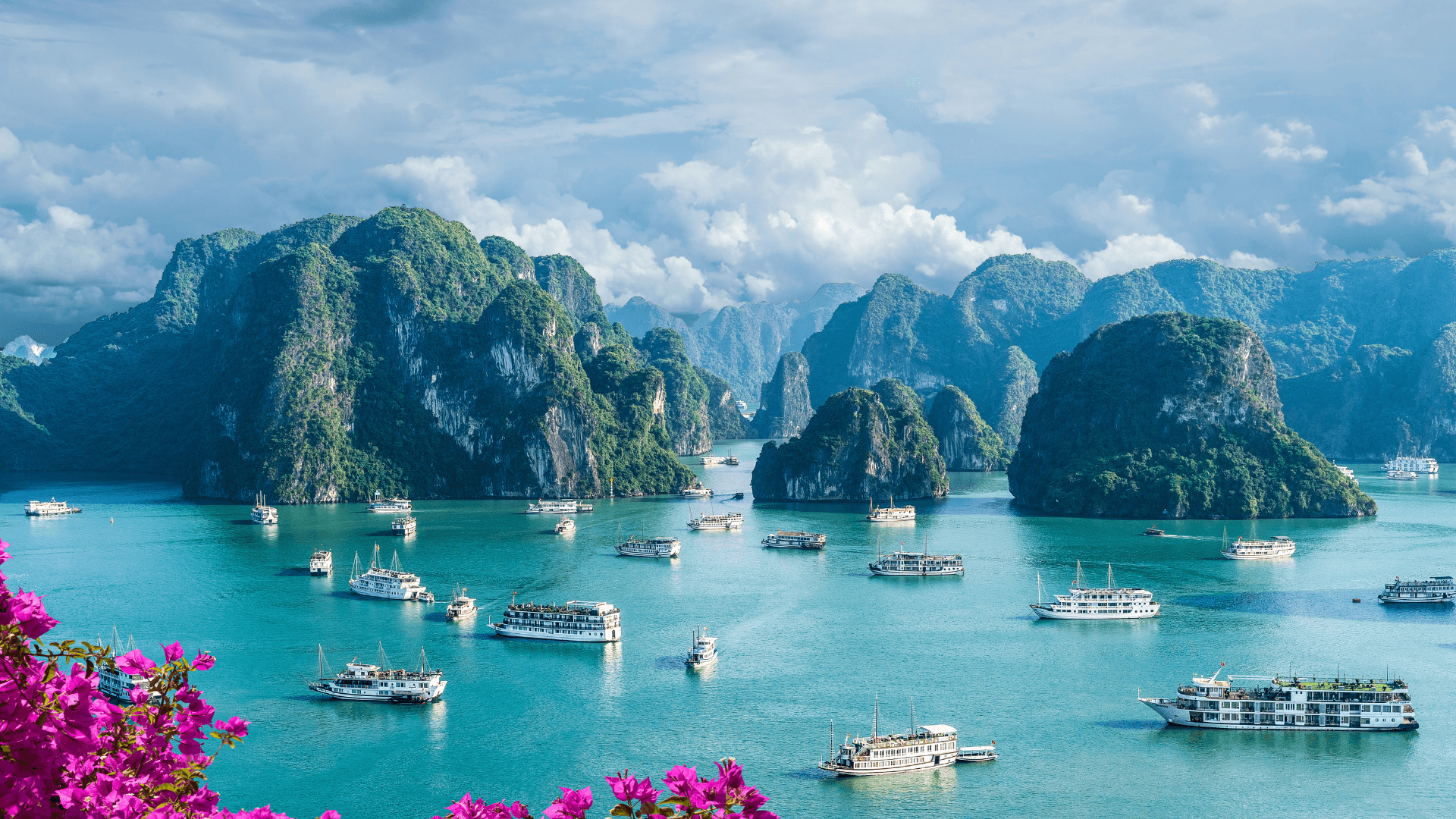 Ha Long Bay top view